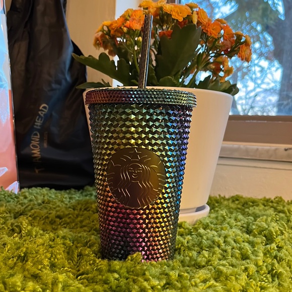 Starbucks cup - Picture 1 of 2